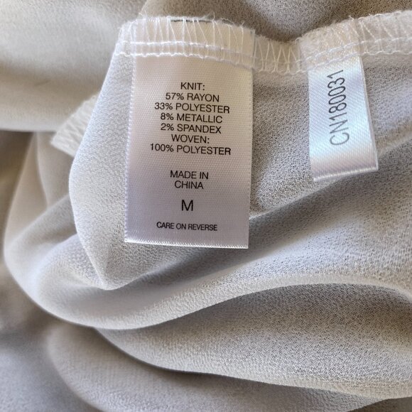 Soho beige and white layered pullover stretchy 3/4 sleeve top with gold shimmer - Picture 8 of 9